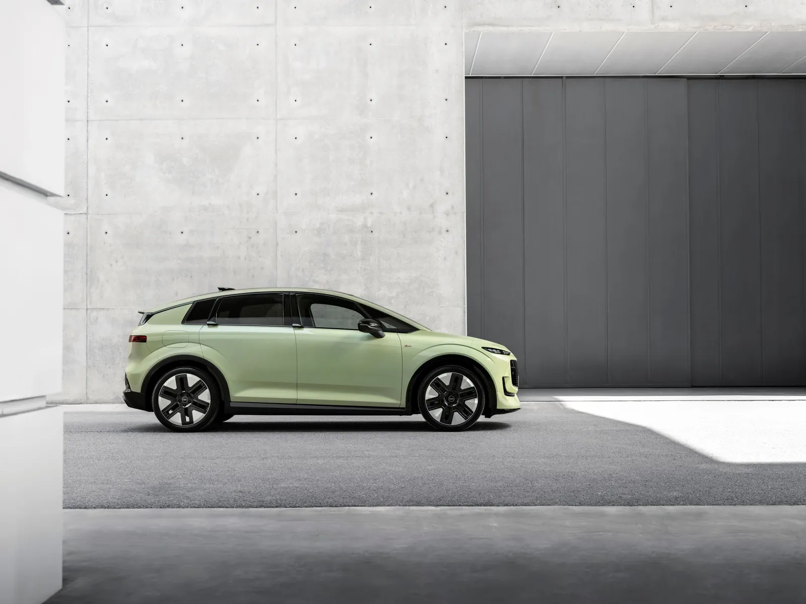 Audi A2 e-tron 140 kW — photo 4