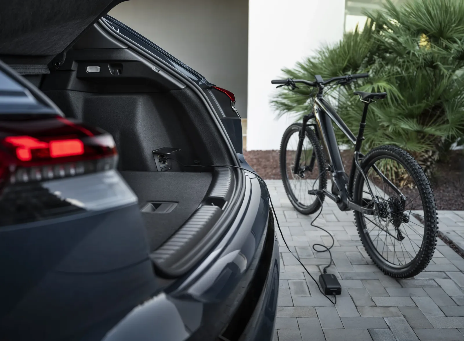 Audi Q4 e-tron quattro — photo 3