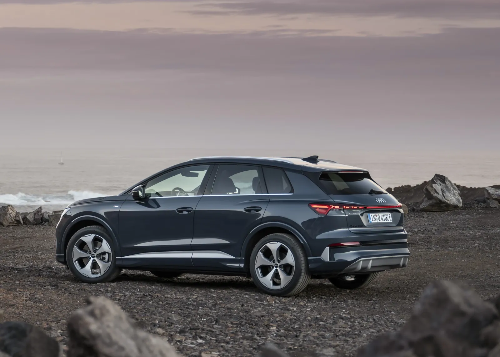 Audi Q4 e-tron quattro performance — photo 2
