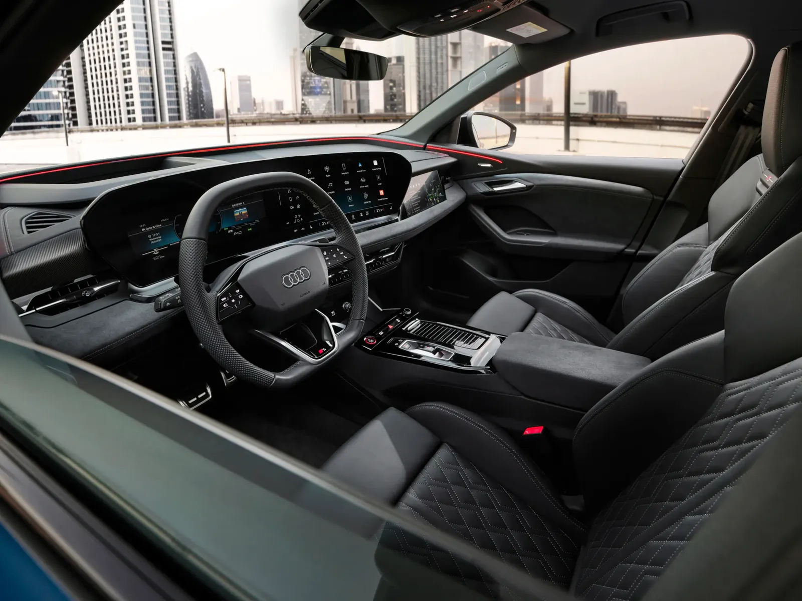 Audi SQ6 Sportback e-tron — photo 2