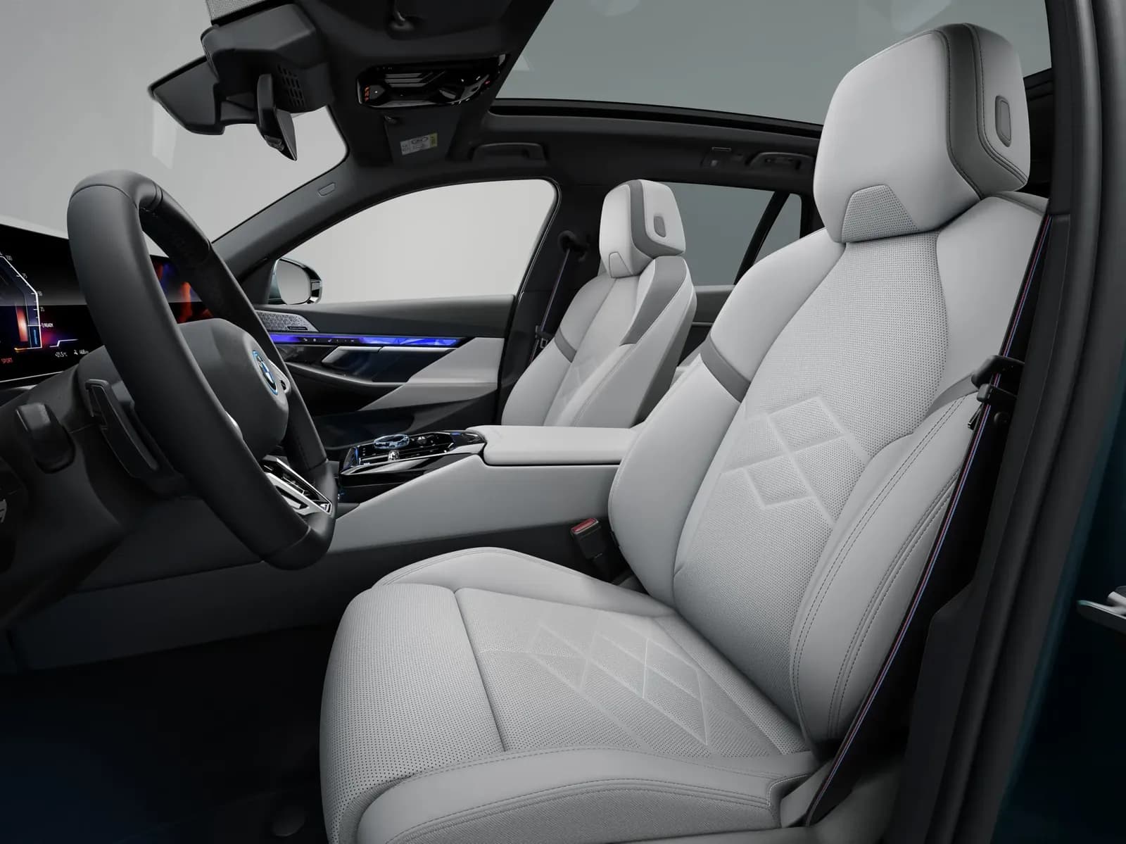 BMW i5 eDrive40 Touring — photo 3