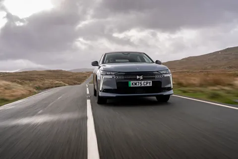 DS N°4 E-Tense 58 kWh