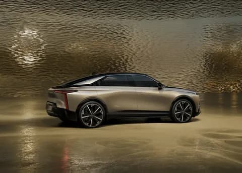 DS N°8 AWD Long Range