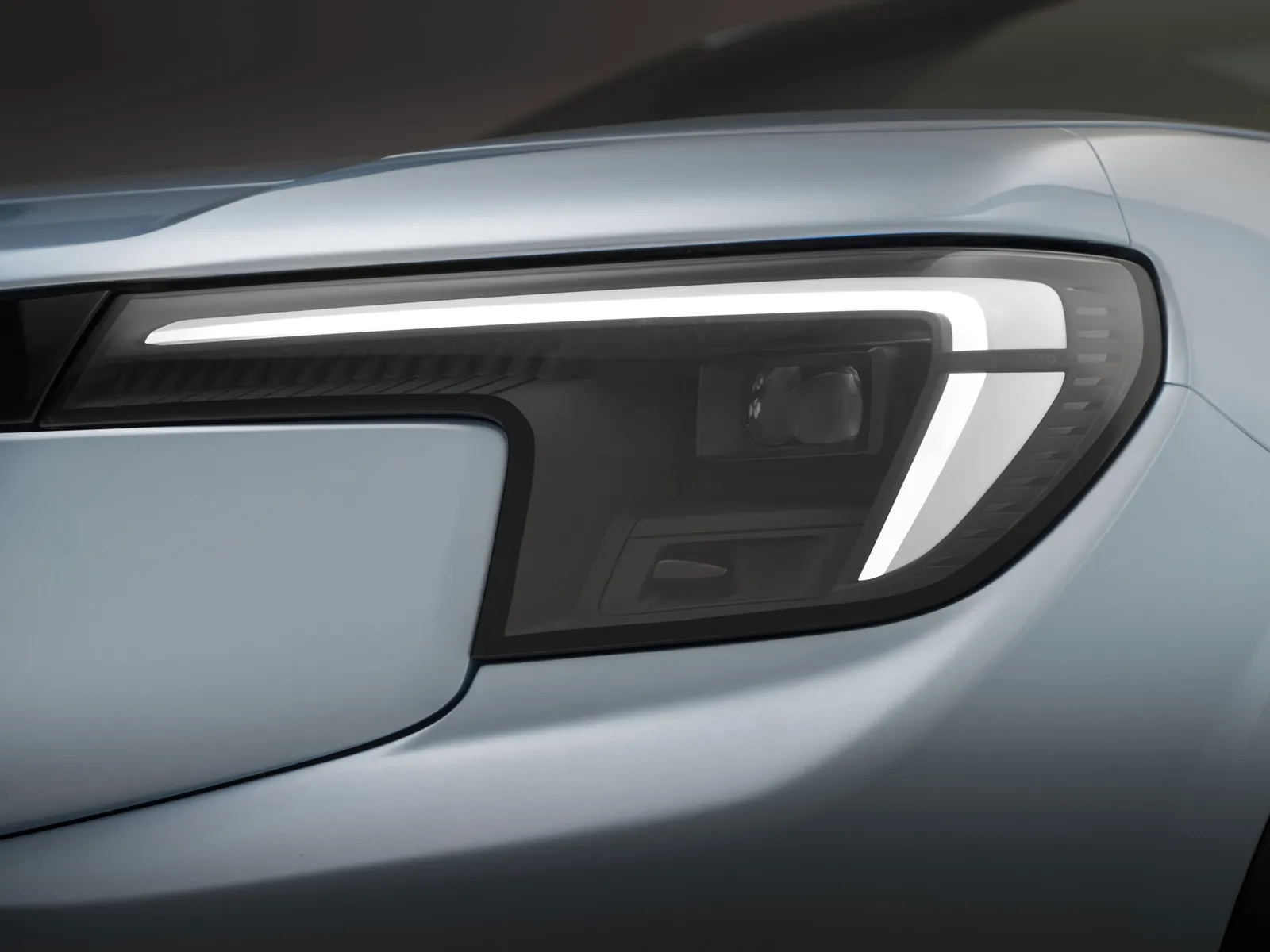 Ford Explorer Extended Range AWD — photo 4