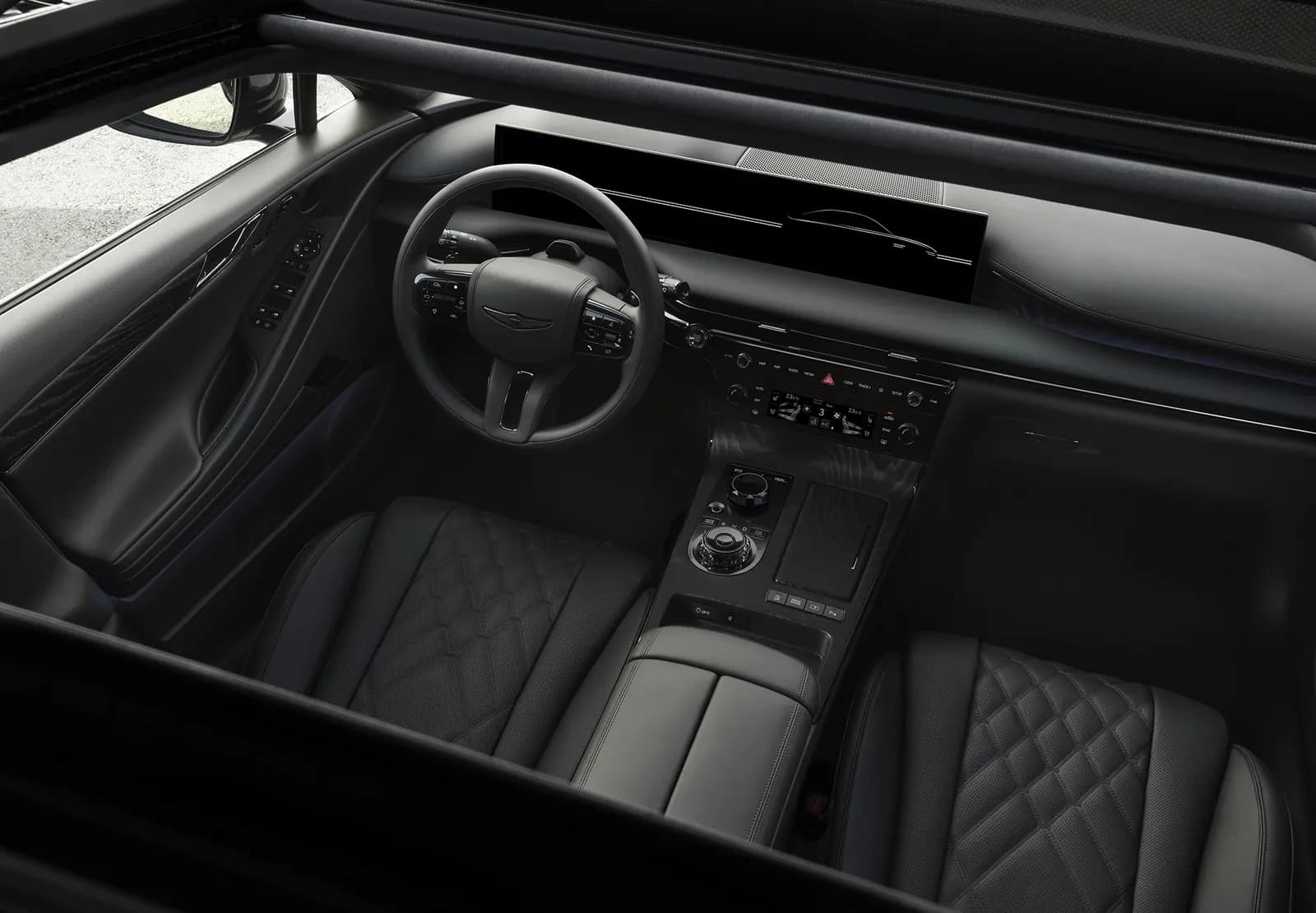 Genesis G80 Electrified AWD — photo 3