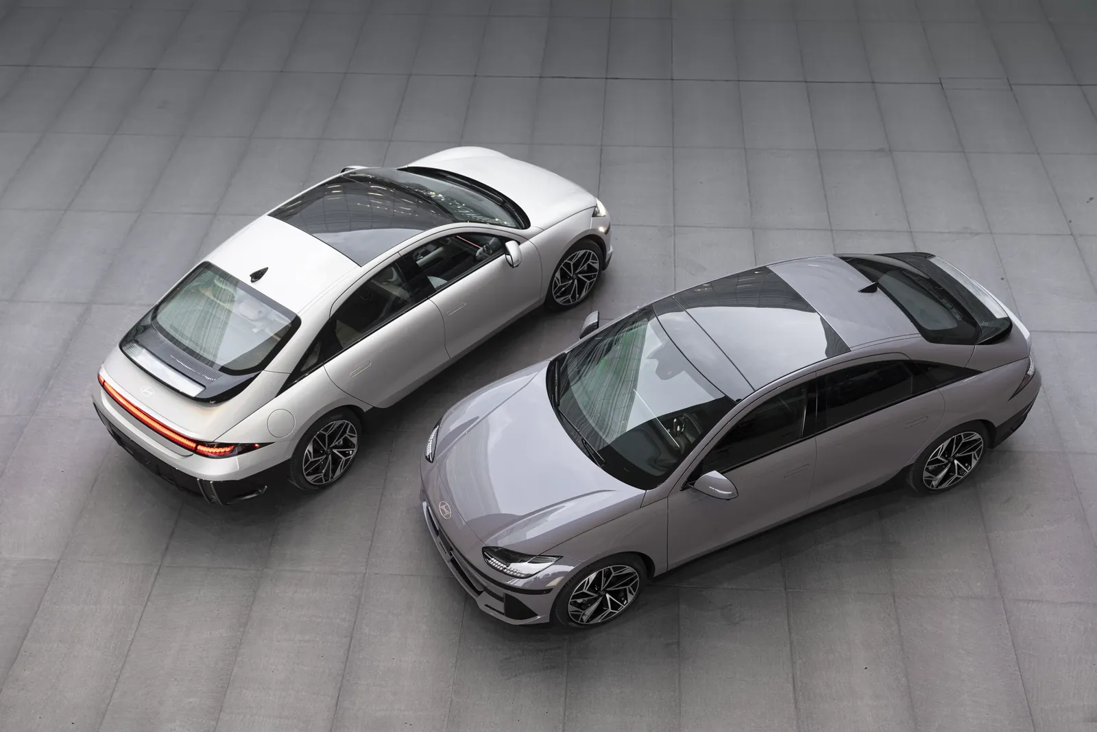Hyundai IONIQ 6 Standard Range RWD