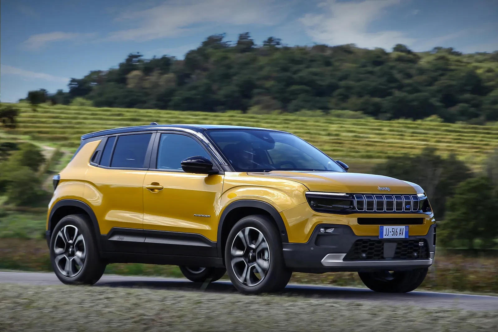 Jeep Avenger — photo 4