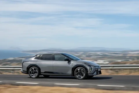 Kia EV4 Fastback Standard Range