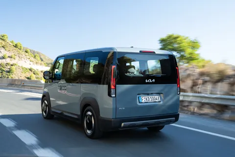 Kia PV5 Passenger Standard Range