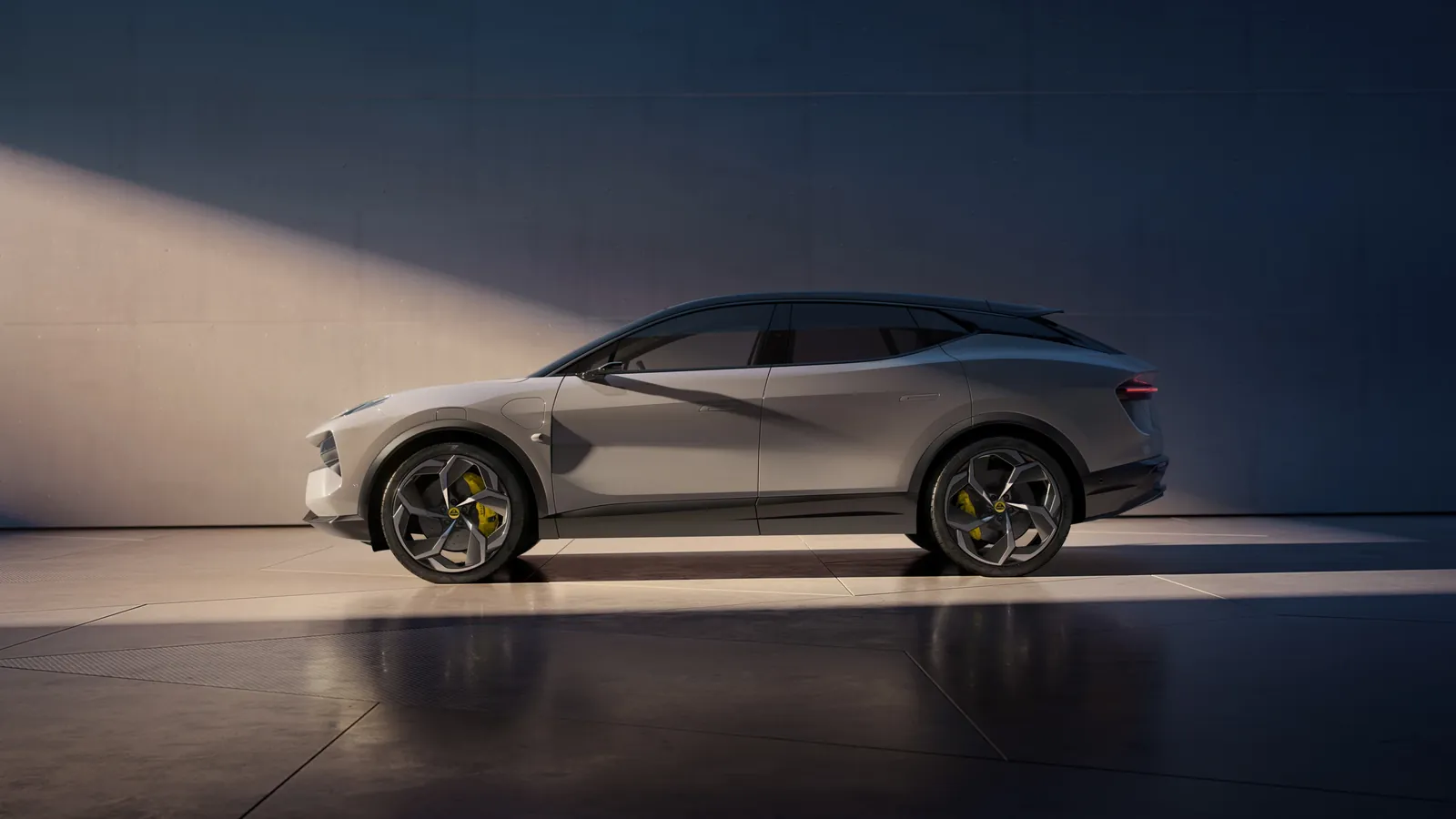 Lotus Eletre 600 — photo 2