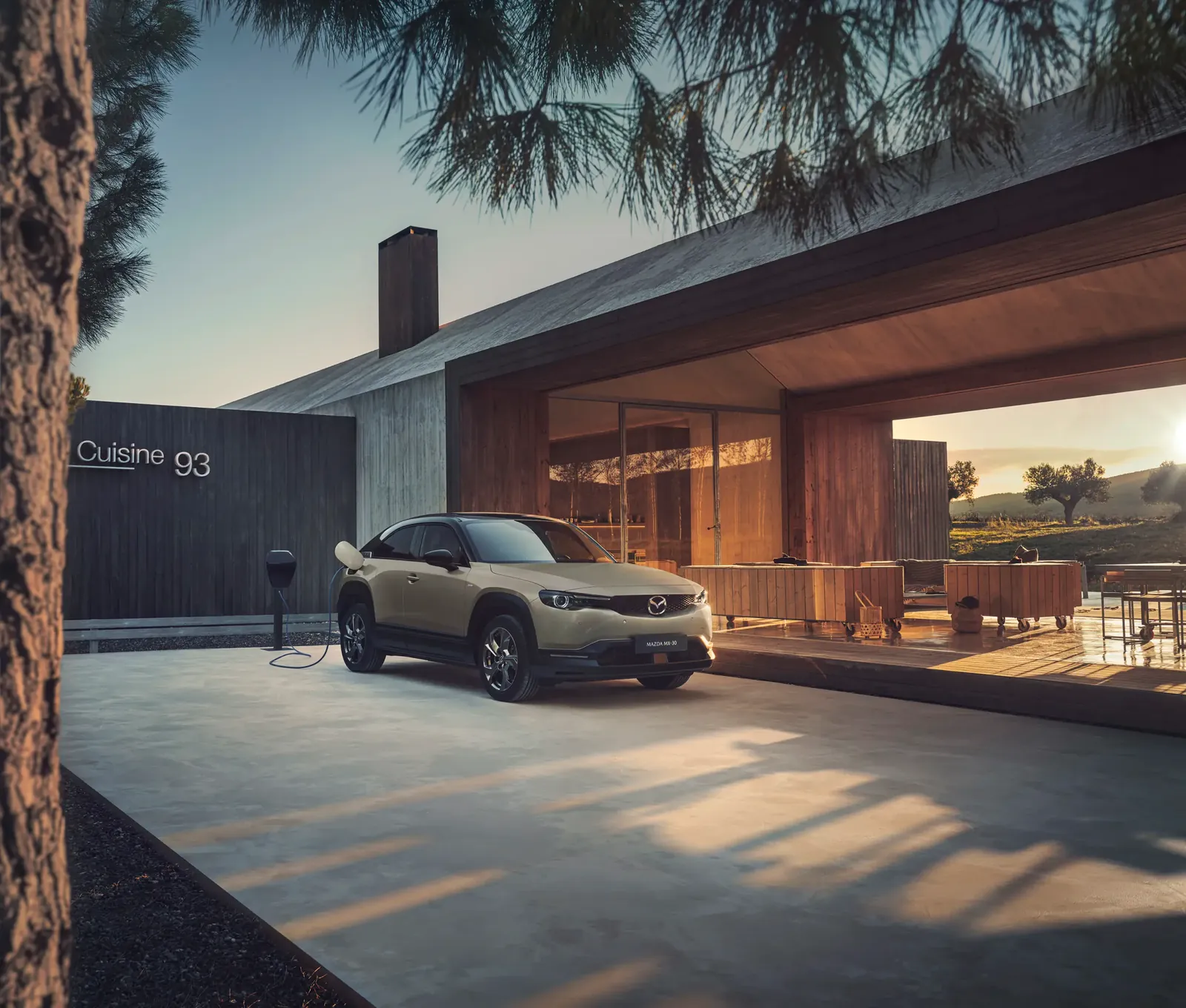 Mazda MX-30 e-Skyactiv EV 2021 — photo 4