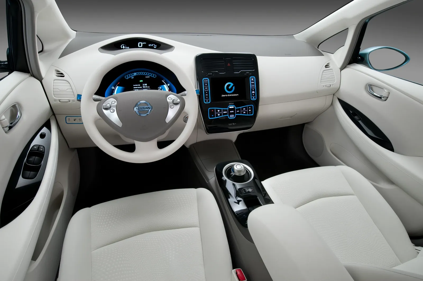 Nissan Leaf 24 kWh — photo 3