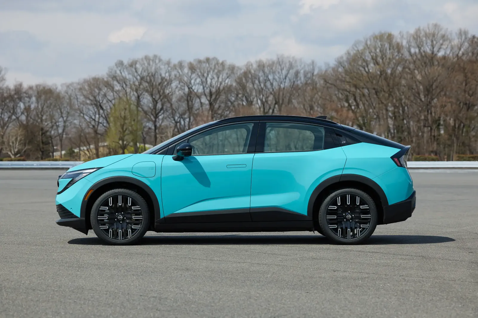 Nissan Leaf Long Range — photo 2