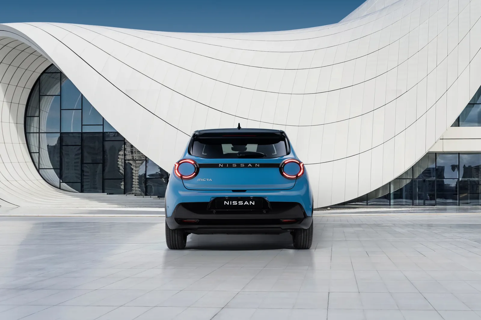 Nissan Micra 52 kWh — photo 2