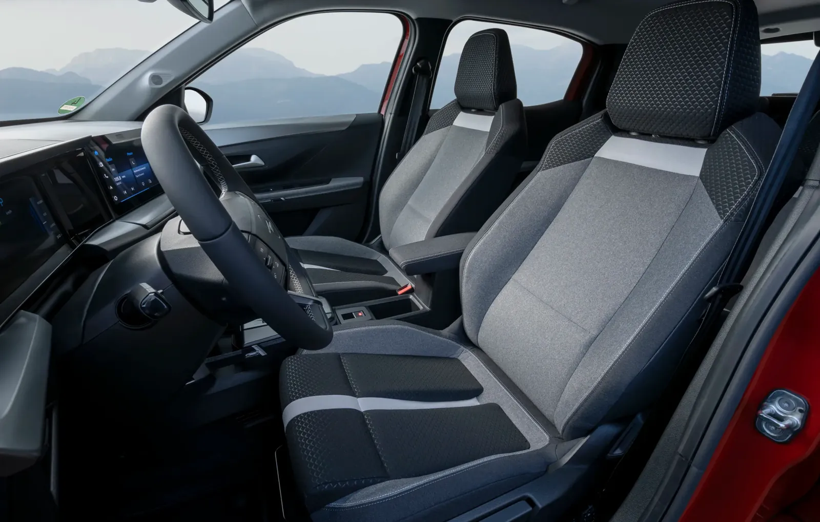 Opel Frontera Electric 44 kWh — photo 3