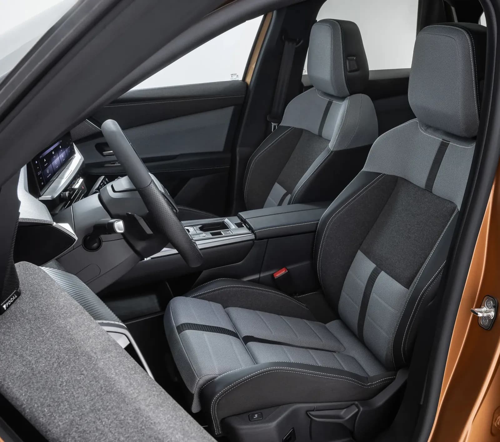 Opel Grandland Electric AWD 73 kWh — photo 3