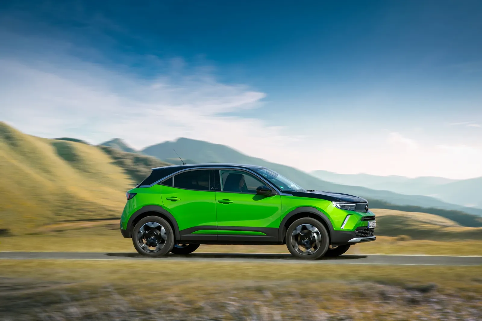 Opel Mokka Electric 54 kWh — photo 2