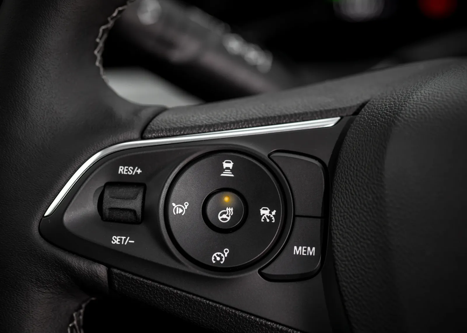 Opel Mokka Electric 54 kWh — photo 4