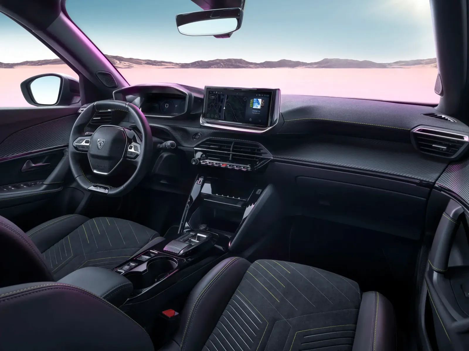 Peugeot E-2008 — photo 3
