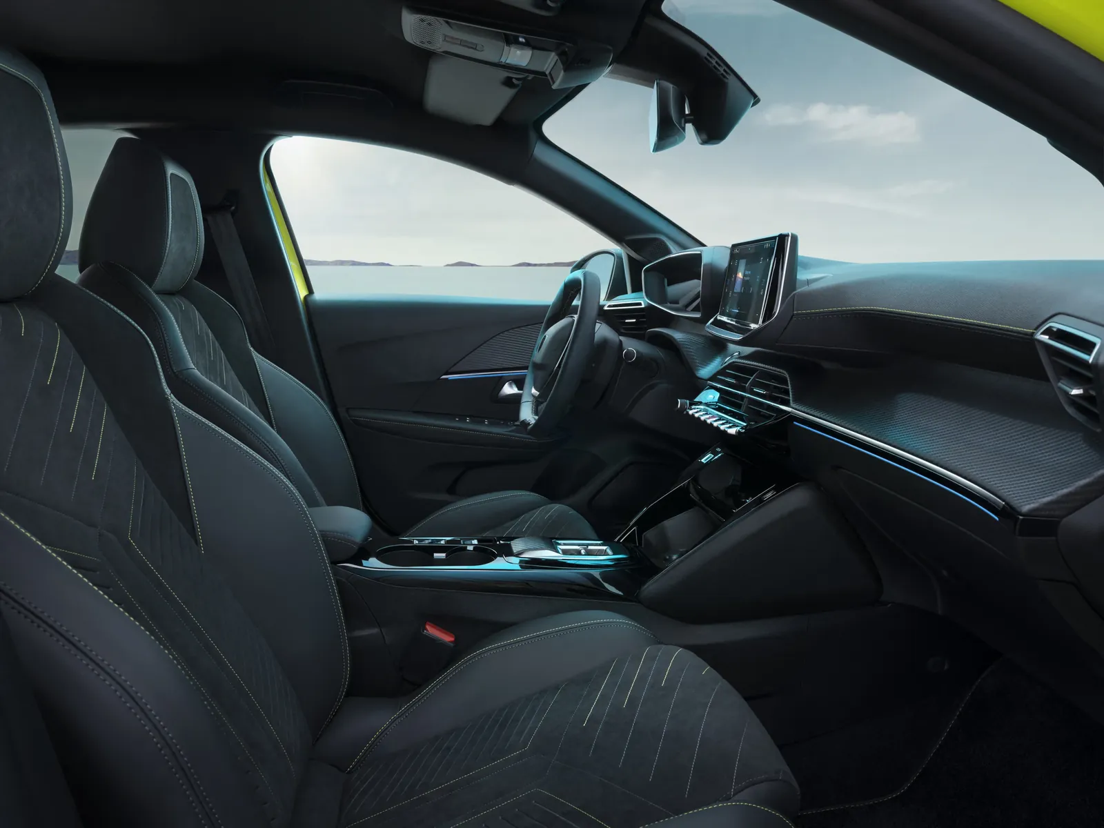 Peugeot E-208 50 kWh — photo 2