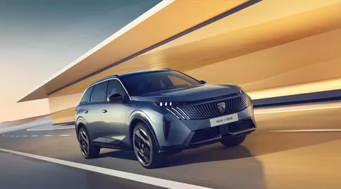 Peugeot E-5008 Long Range