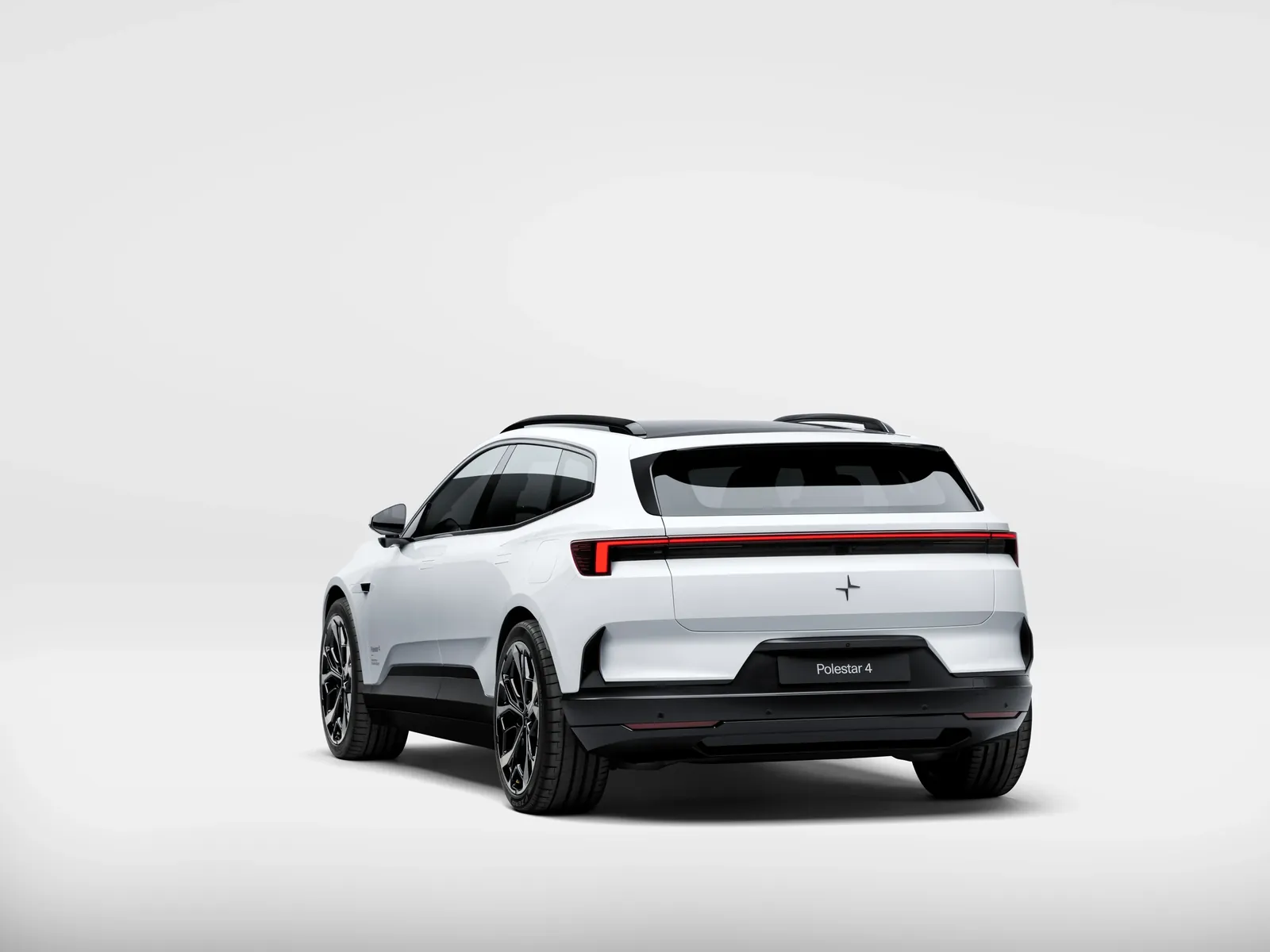 Polestar 4 SUV Dual Motor — photo 4