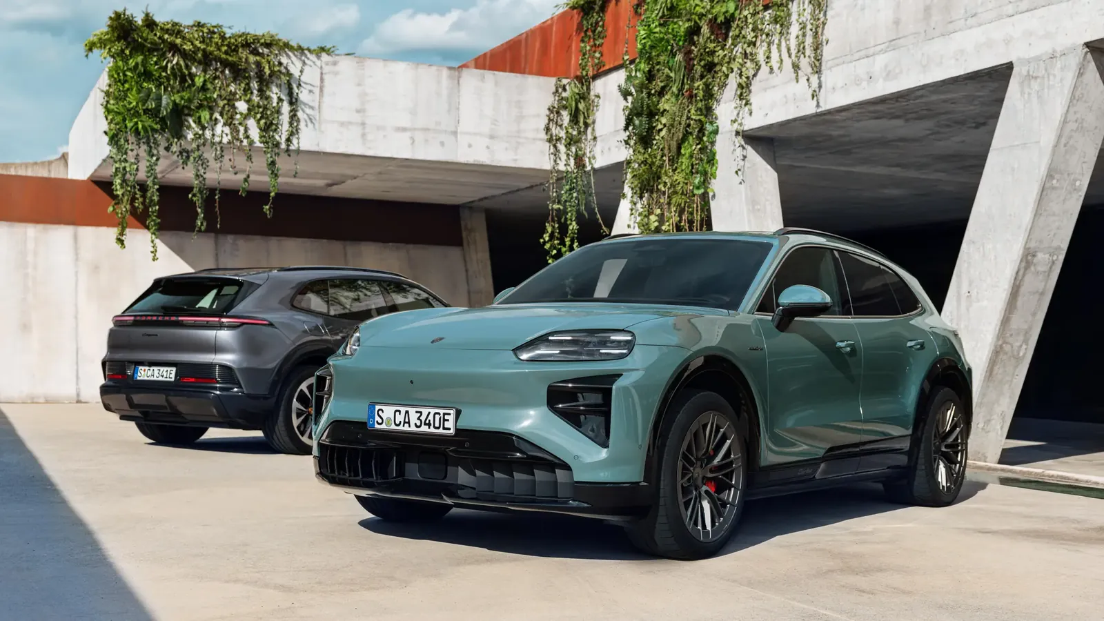 Porsche Cayenne Turbo Electric — photo 2