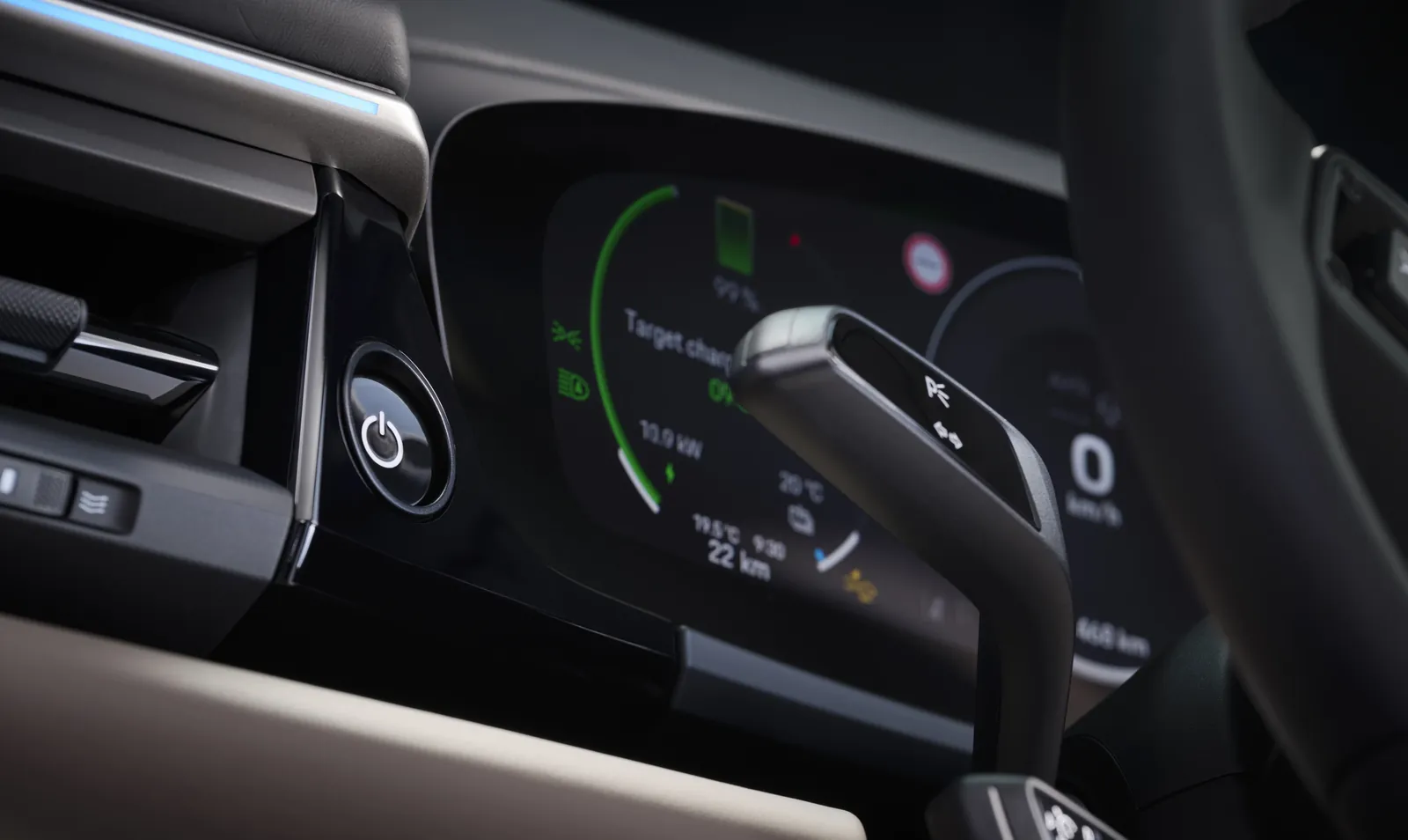 Porsche Macan Turbo — photo 4