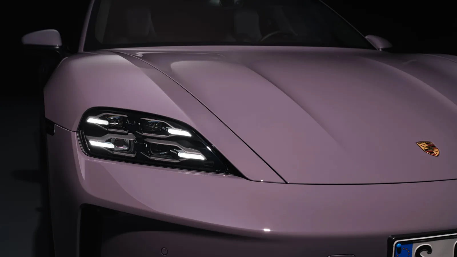 Porsche Taycan 4S Sport Turismo — photo 3