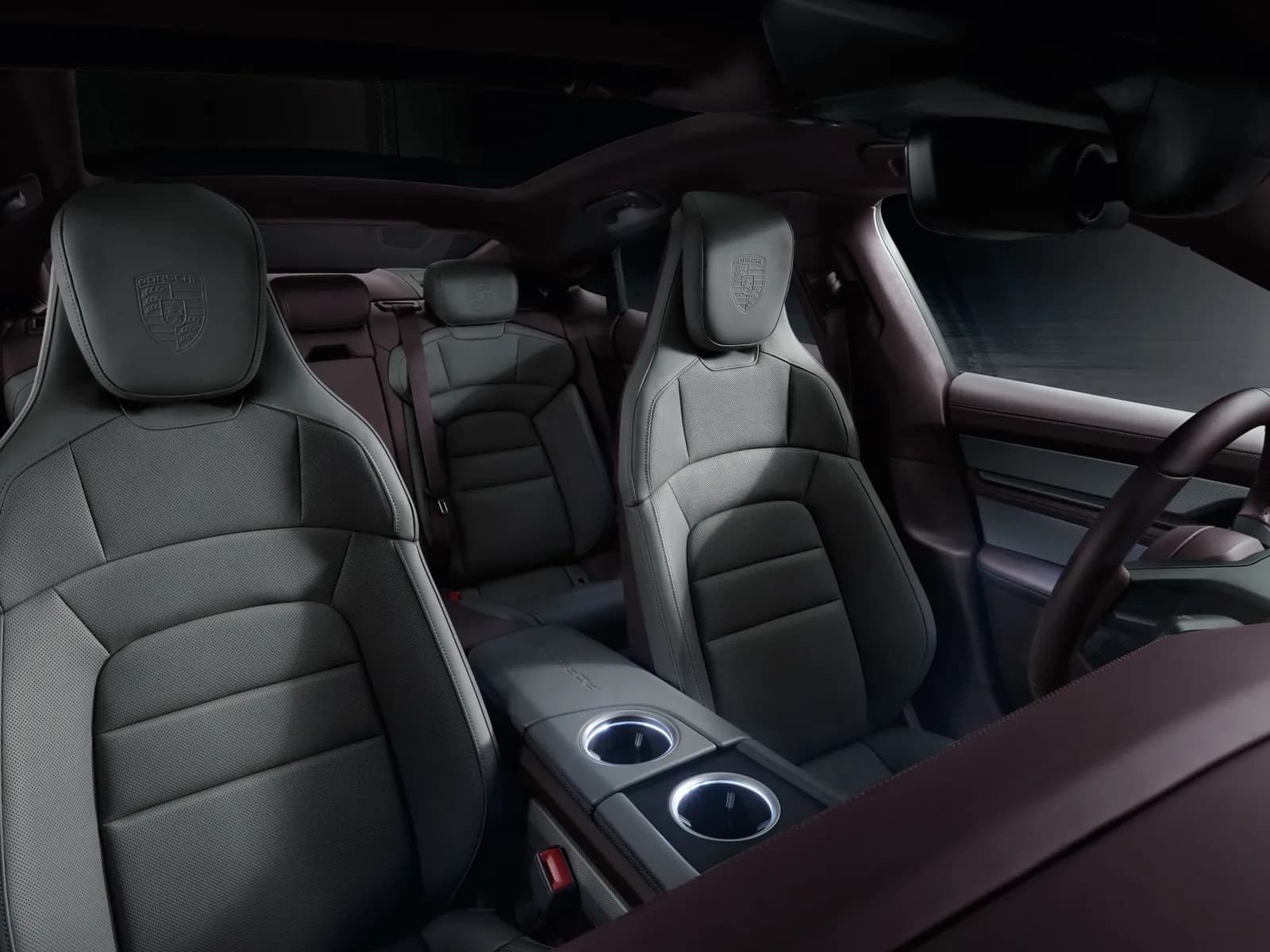 Porsche Taycan génération 1 — photo 3