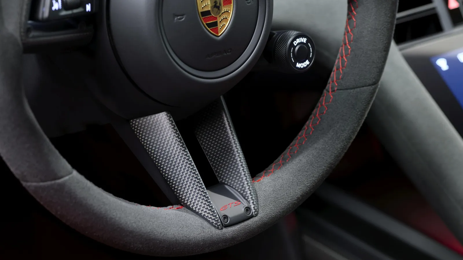 Porsche Taycan GTS — photo 4