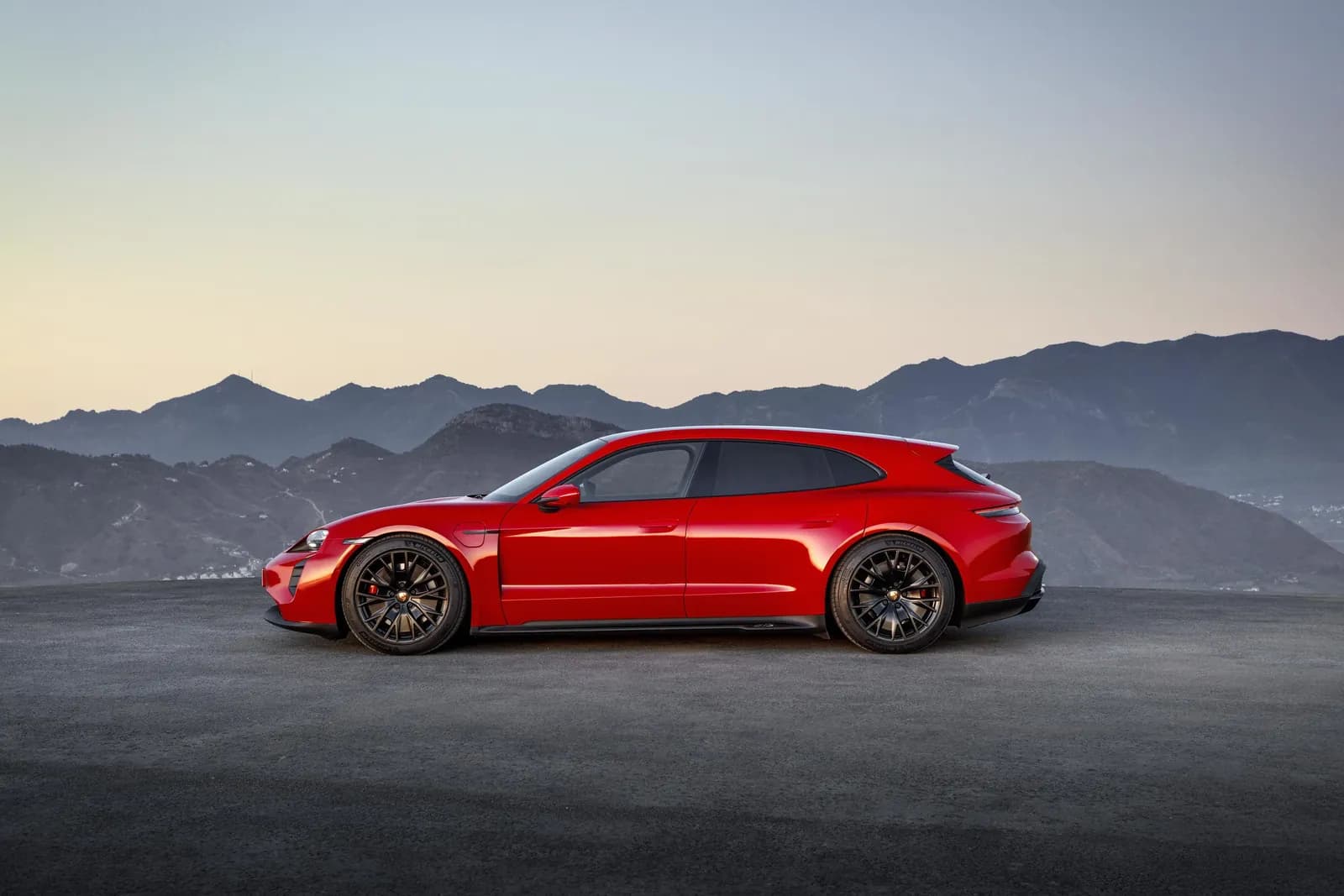 Porsche Taycan GTS Sport Turismo génération 1
