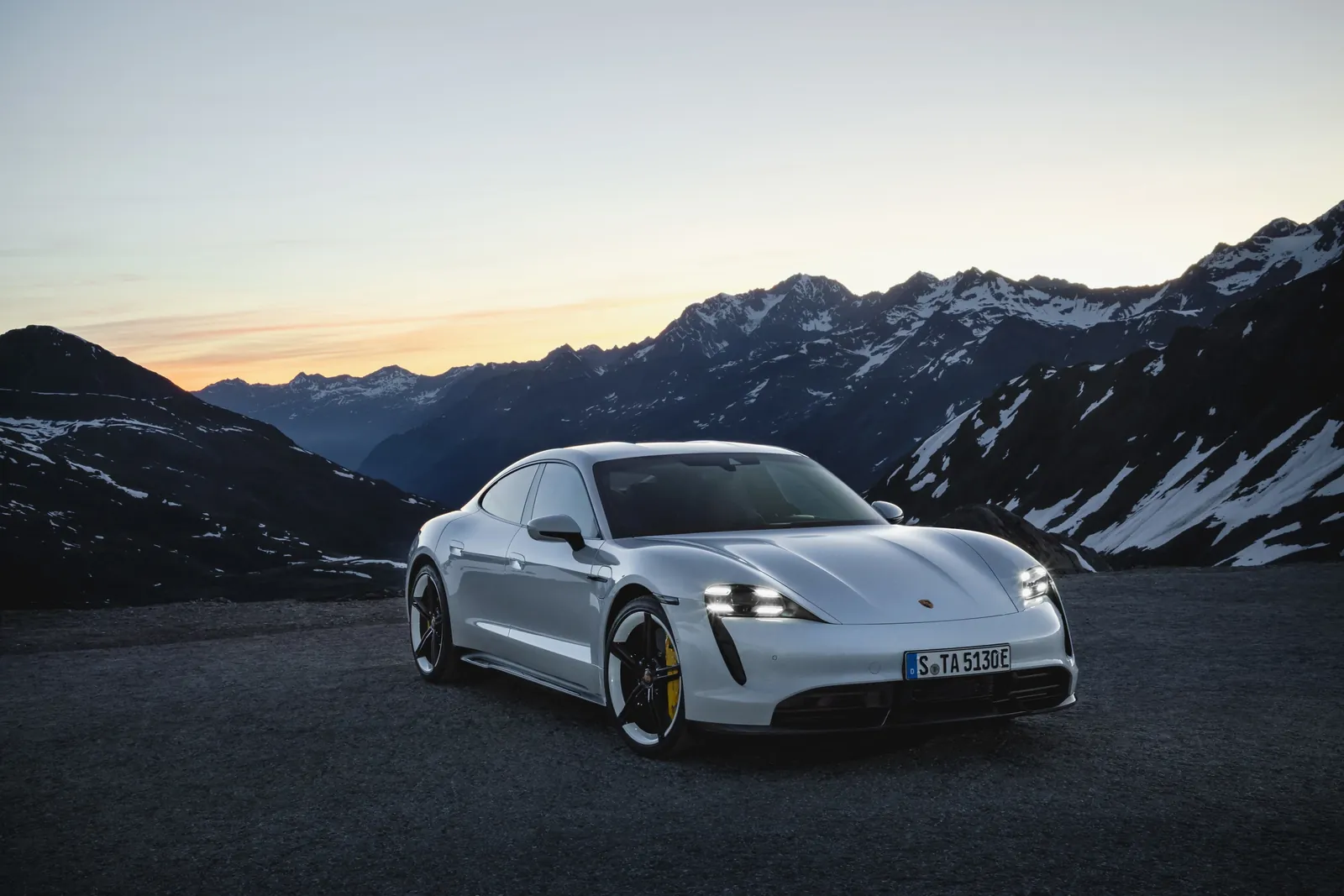 Porsche Taycan Turbo S génération 1 — photo 2