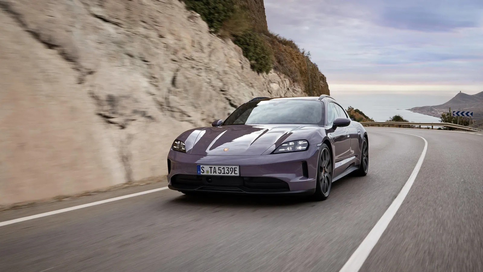 Porsche Taycan Turbo S Sport Turismo