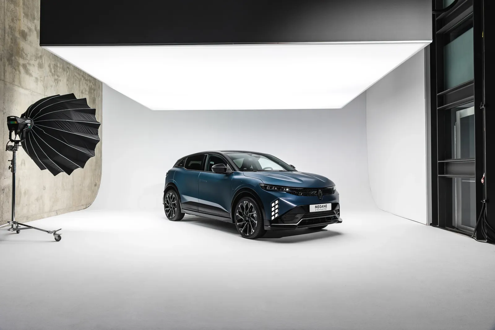 Renault Mégane E-Tech 67 kWh — photo 2